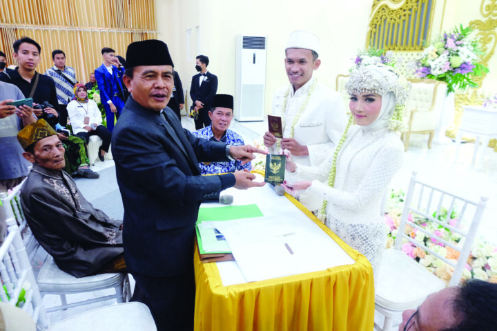 1 Doni Serang Warga Kota Serang Nikah Gratis Karena Hafal Surat Yassin 3