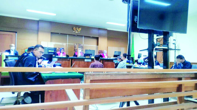 1 SIDANG KPK