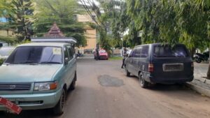 3 MOBIL TIDAK LAKU