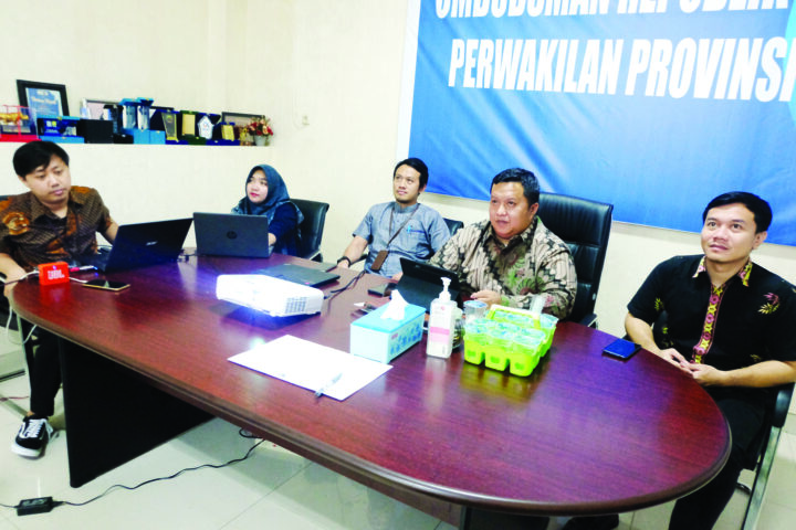 1 Doni Serang Jumpa Pers Ombudsman Banten 3