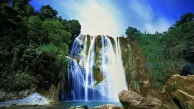 7 air terjun terindah di Jawa Barat bak surga tersembunyi yang cocok untuk liburan lebaran.