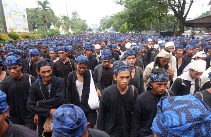 1224 Suku Baduy Datangi Gedung Negara Banten