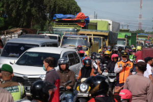 Doni Serang Macet Saat Pembongkaran THM Kalodran Kota Serang 4