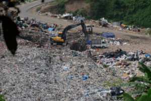 Doni Serang Pengangkut Sampah Rumahan Sudah Beroperasi 1