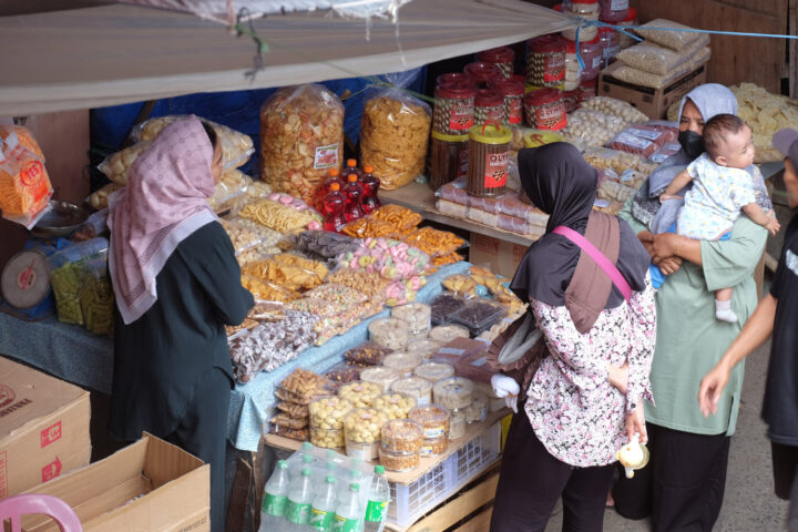 Doni Serang Penjual Kue Kering Lebaran Marak di Kota Serang 1