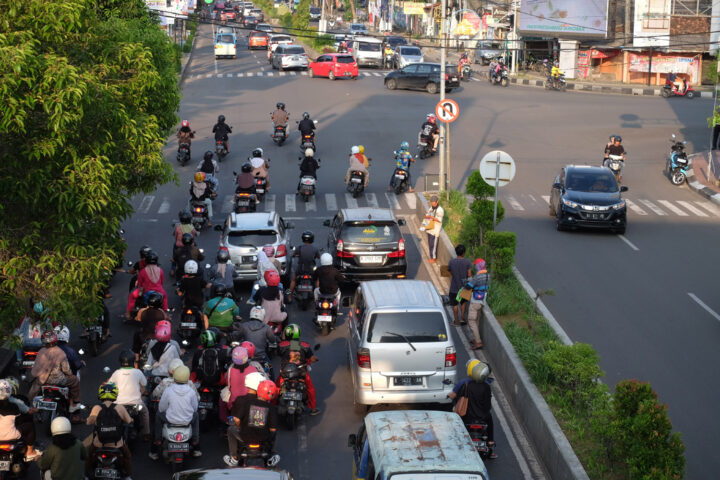 Doni Serang Perempatan Ciceri Kota Serang Ramai Lancar 1