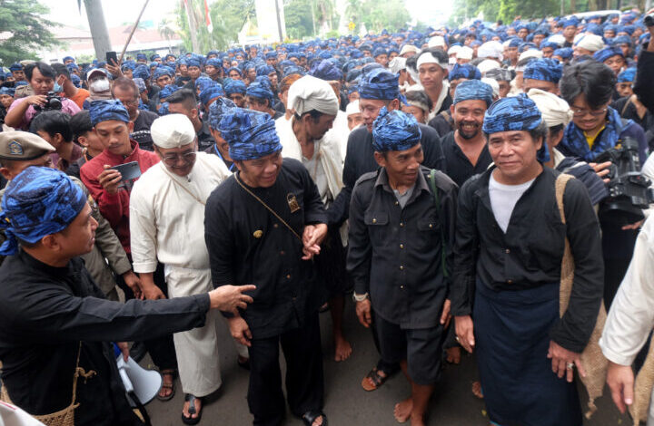 Pj Gubernur Banten Al Muktabar Sambut Ribuan Suku Baduy