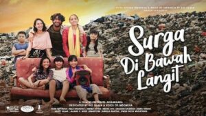 Sinopsis dan harga tiket film Surga di Bawah Langit.