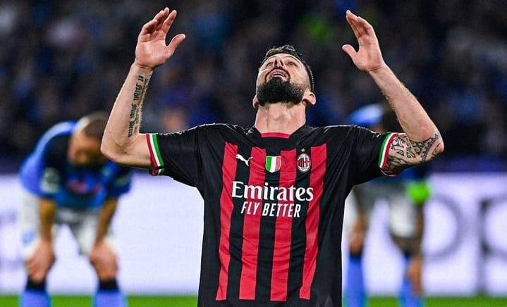 AC Milan menahan imbang Napoli dengan skor 1-1 pada leg kedua perempat final Liga Champions 2022-2023. AC Milan melaju ke semifinal, karena unggul agregat 2-1.