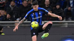 Inter Milan keok lagi usai lawan AC Monza pada pekan ke-30 Liga Seri A Italia 2022-2023. Inter takluk dari AC Monza di Stadion San Siro, Kota Milan, Italia, Minggu 16 April 2023.