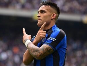 Inter Milan sukses menaklukkan Lazio dengan skor 3-1 pada pekan ke-32 Liga Italia Seri A musim 2022-2023. Inter Milan menjamu Lazio di Stadion San Siro, Milan.