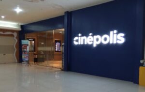 jadwal film di Cinepolis Mall of Serang