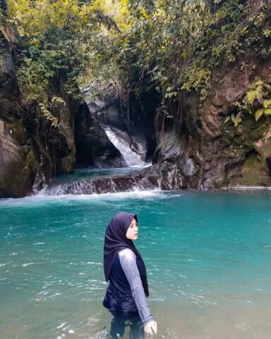  Tempat Wisata Curug leuwi Mangroud