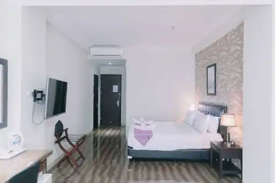 hotel murfah di Ambon