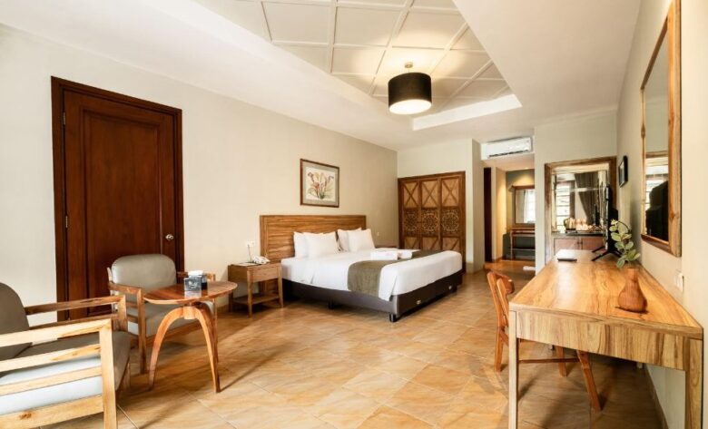 4 Hotel Terbaik di Pandeglang Dekat Pantai Carita, Harga Rp1 Jutaan, Nyaman untuk Family Trip - Bantenraya.co.id hotel terbaik