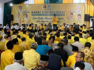 3 KONSOLIDASI PARTAI GOLKAR