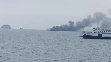 kapal ferry terbakar