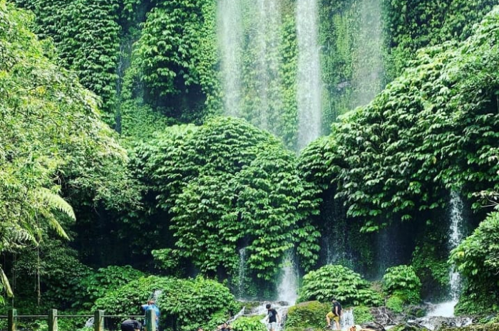 air terjun benang kelambu