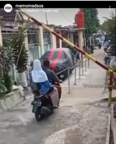 JALAN DIJADIKAN GARASI