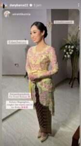 Rizka Natakusumah dengan Kebaya Mugunghwa