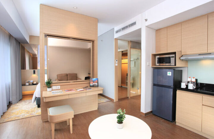 Kamar tipe Apartment milik Swiss Belinn Modern Cikande untuk paket Family Staycation.