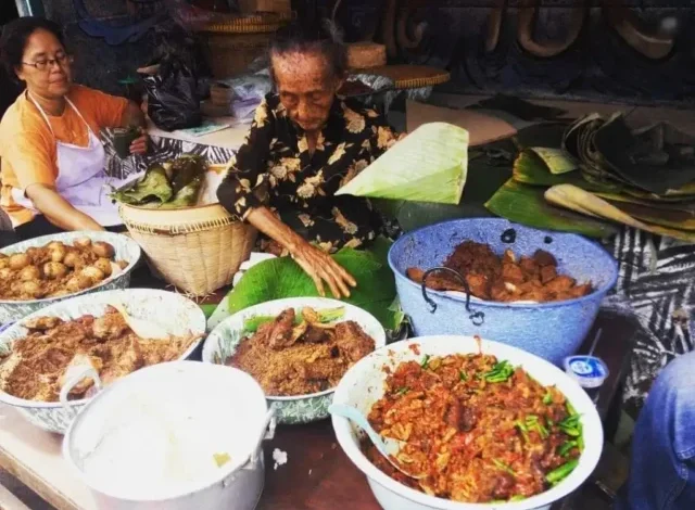5 warung kuliner legendaris di Jogja paling recommended yang wajib dicobain