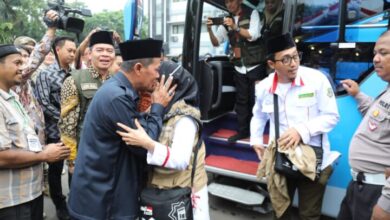 Jemaah haji kota Serang datang, walikota Syafrudin menangis