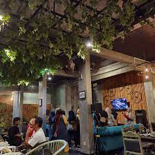 3 tempat makan malam paling legendaris di Jakarta yang menggugah selera dan patut diacungi jempol