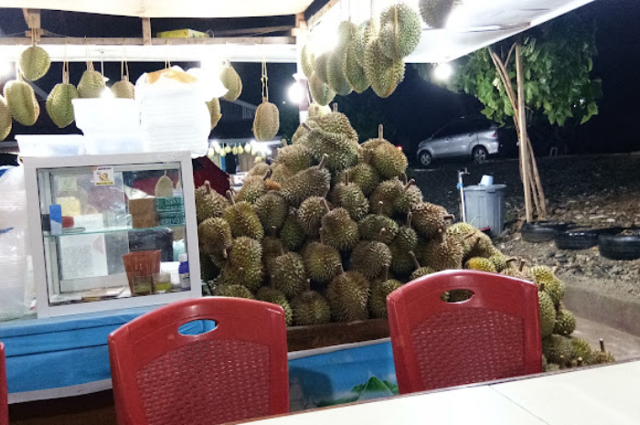 tempat makan durian enak di Palu