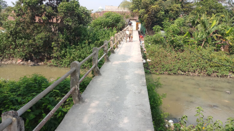 Doni Serang Jembatan Cigelam Ciruas Kabupaten Serang Tanpa Pembatas 1