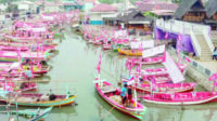 Nelayan Desa Ketapang Gelar Lomba Perahu Hias