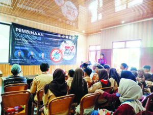 KKM Kelompok 27 UPG Gelar Seminar Bahaya Judol dan Narkoba