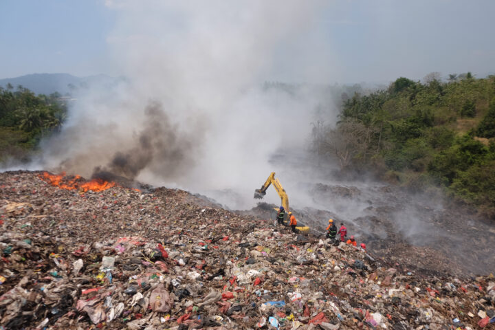 Doni Cilegon Api Kebakaran TPSA Begendung Masih Menyala 2