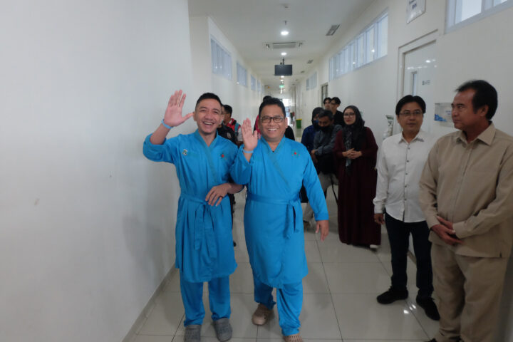 Doni Serang Hasbi Asyidiki Jayabaya Amir Hamzah Cek Kesehatan di RSUD Banten 1