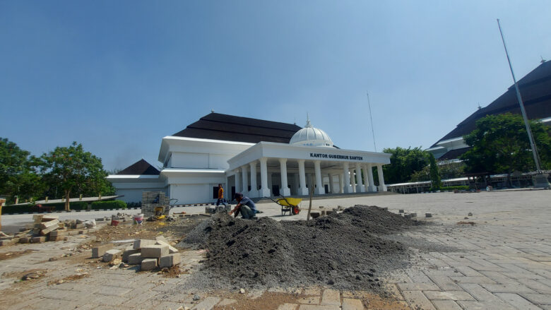 Doni Serang Paving Block Lapangan Setda Provinsi Banten Diperbaiki 1