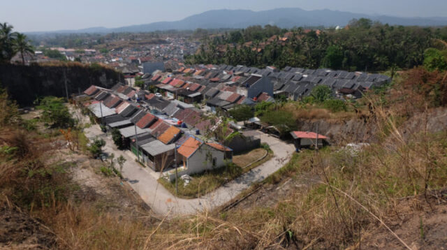 Doni Serang Pemukiman di Kota Cilegon Padat 1