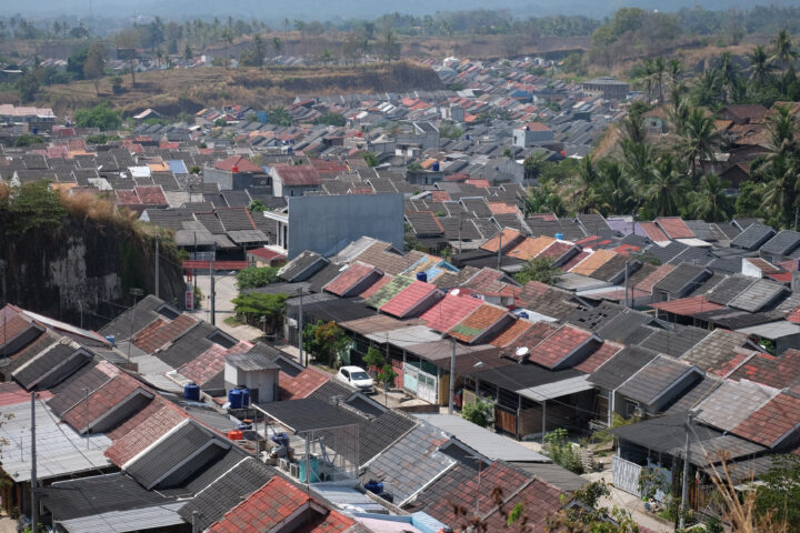 Doni Serang Permintaan Tempat Tinggal di Kota Tinggi 1