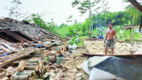 Badai Rusak Fasilitas Usaha dan Rumah