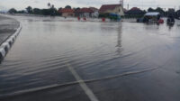 Doni Serang Jalan Banten Lama Tonjong Tergenang 1