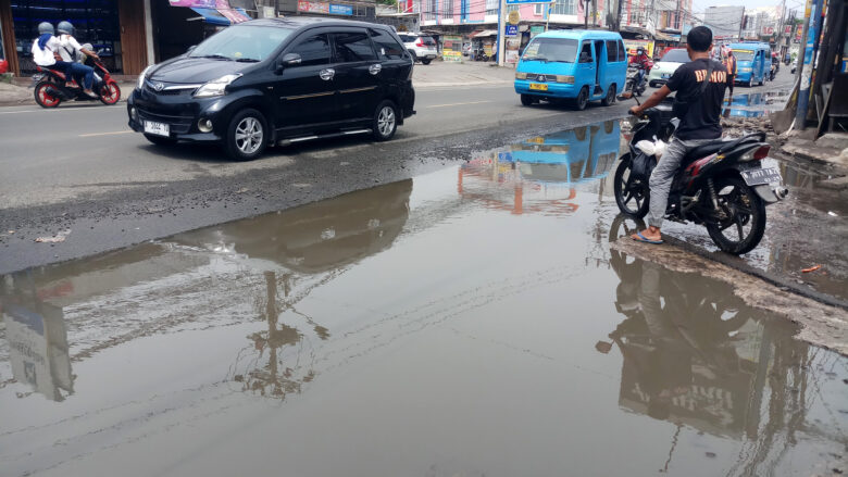 Doni Serang Curah Hujan Tinggi Komisi IV DPRD Kota Serang Dapatkan Aduan Banjir dan Drainase Buruk 1