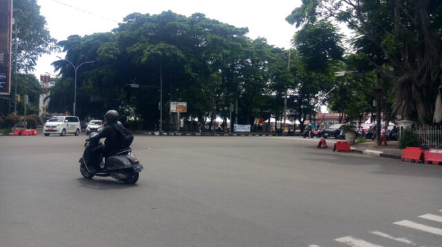 Doni Serang Dishub Kota Serang Lakukan Rekayasa Lalin Saat Malam Pergantian Tahun Baru 2025 1