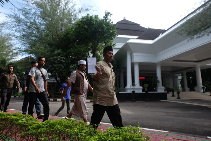 Doni Serang Gerah Aktivitas Galian C Warga Papanggo Mekarsari Rangkasbitung Ngadu ke Gubernur dan ESDM Provinsi Banten 1