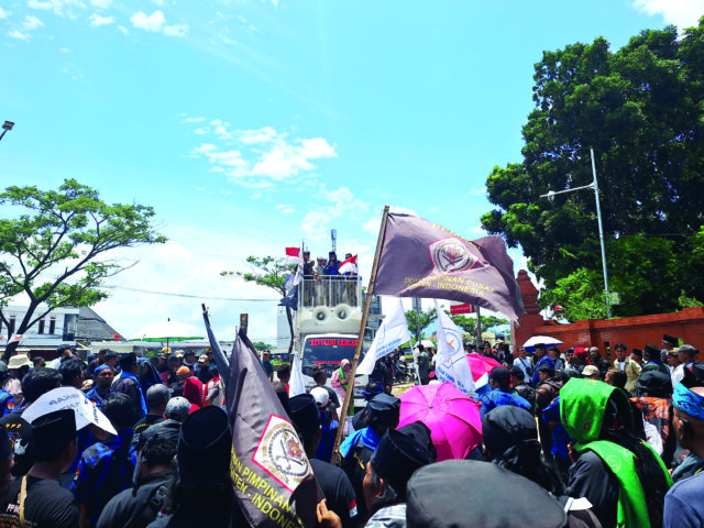 Jawara dan Ulama Demo Tolak PIK 2