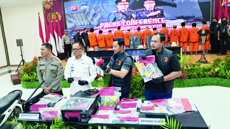 Komplotan Pengedar Uang Palsu Banten-Jabar Dibekuk