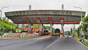 148 Ribu Kendaraan Melintasi Tol Tangerang-Merak