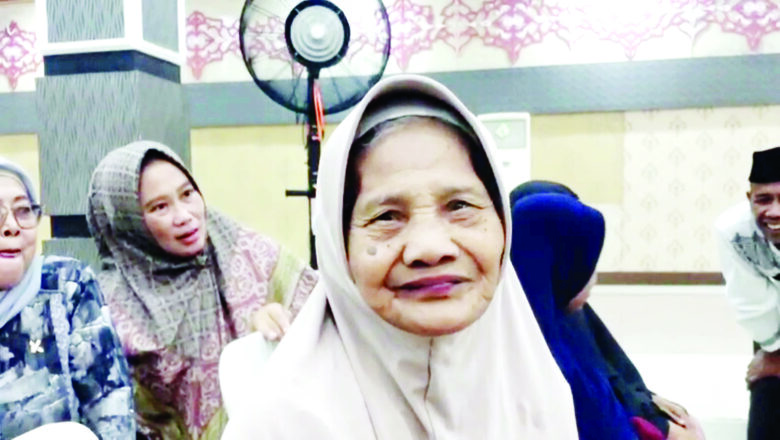 Marni Jemaah Haji Tertua, Kumpulkan Uang Sebagai Tukang Urut
