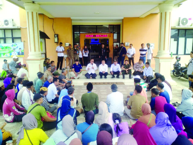 Warga Kasemen Menolak Direlokasi ke Rusunawa Margaluyu