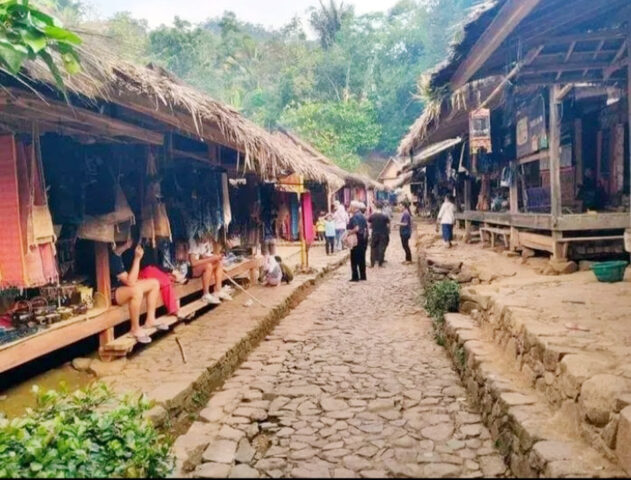 1.500 Warga Baduy Hadiri Seba
