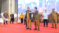 Doni Serang Gubernur Banten Andra Soni Lepas KKM Unsera 1