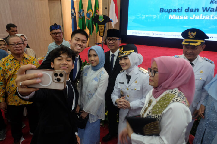 Doni Serang Berswafoto 1